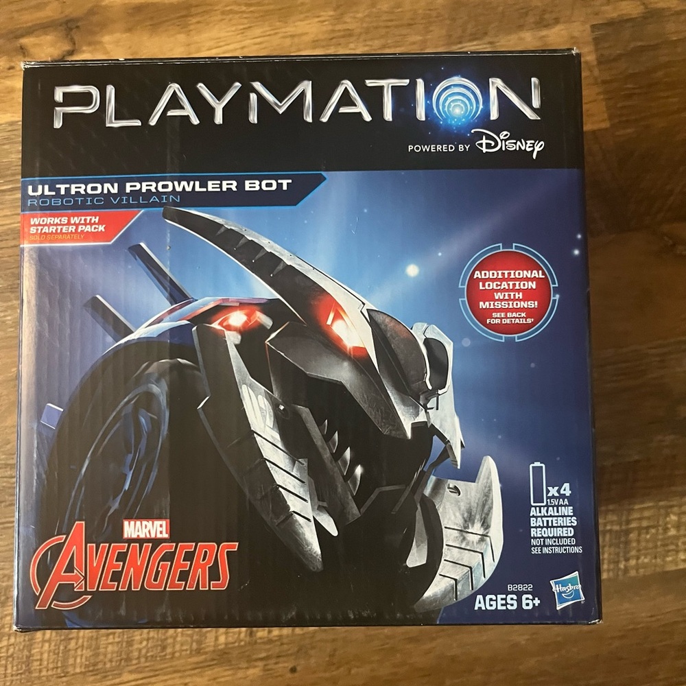 Playmation Marvel Avengers Ultron Prowler Bot Robotic Villain